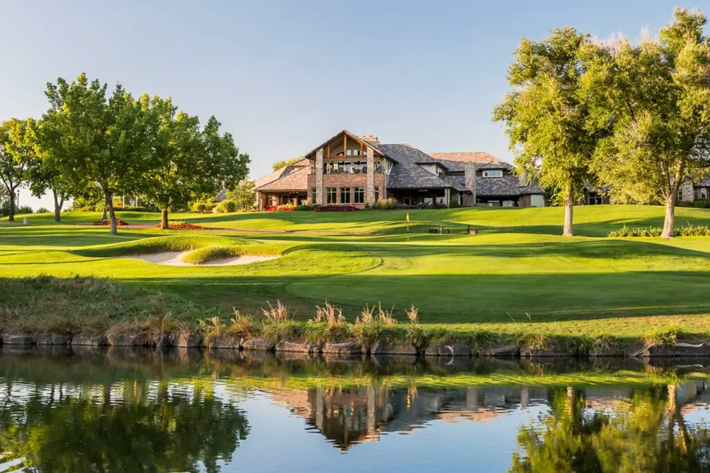 Lakewood Country Club in Lakewood, Colorado